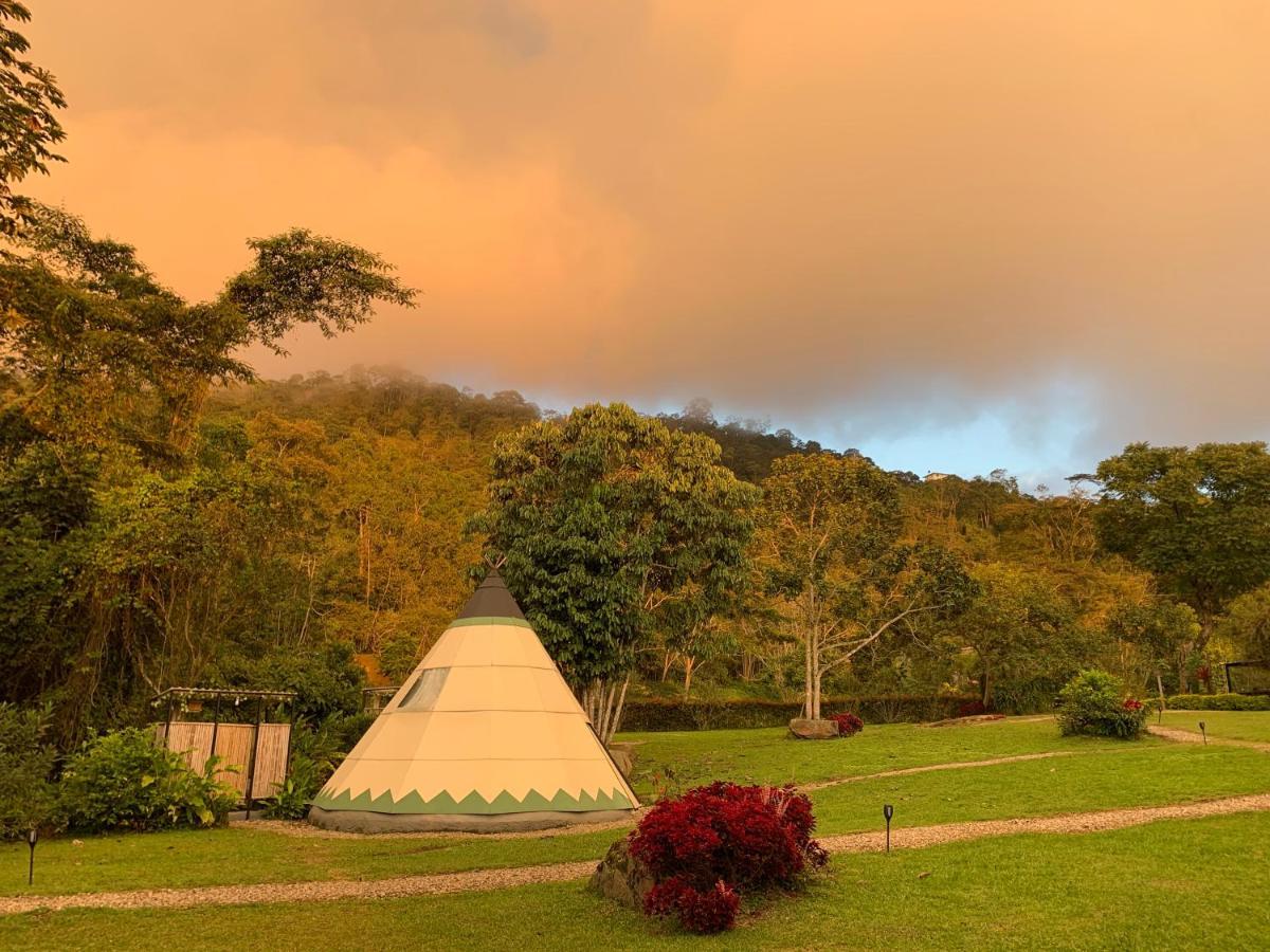 فندق لا ميسافي  Refugio Del Bosque Glamping المظهر الخارجي الصورة