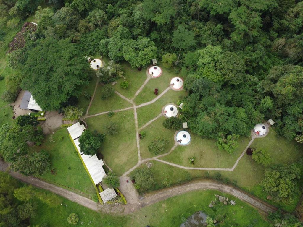 فندق لا ميسافي  Refugio Del Bosque Glamping المظهر الخارجي الصورة